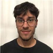 Profesor de artes marciales apto para todas las edades.